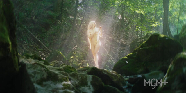 Lydia Peckham nude, Jelena Gavrilovic nude - Robin Hood s01e01-02 (2025)