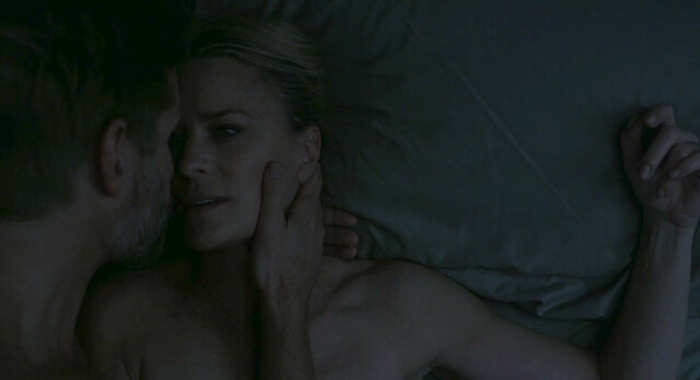 Robin Wright sexy - House of Cards s05e02,e08,e10,e12 (2017)