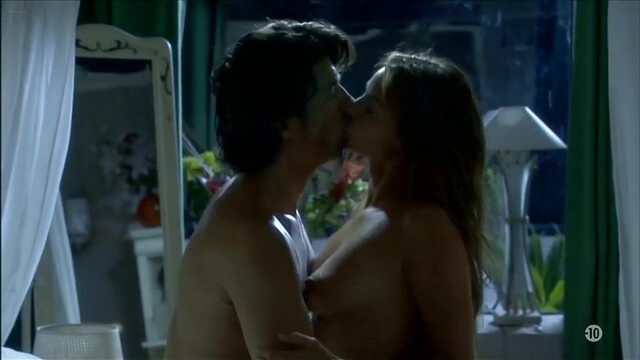 Ingrid Chauvin nude - Dolmen s01 (2005)