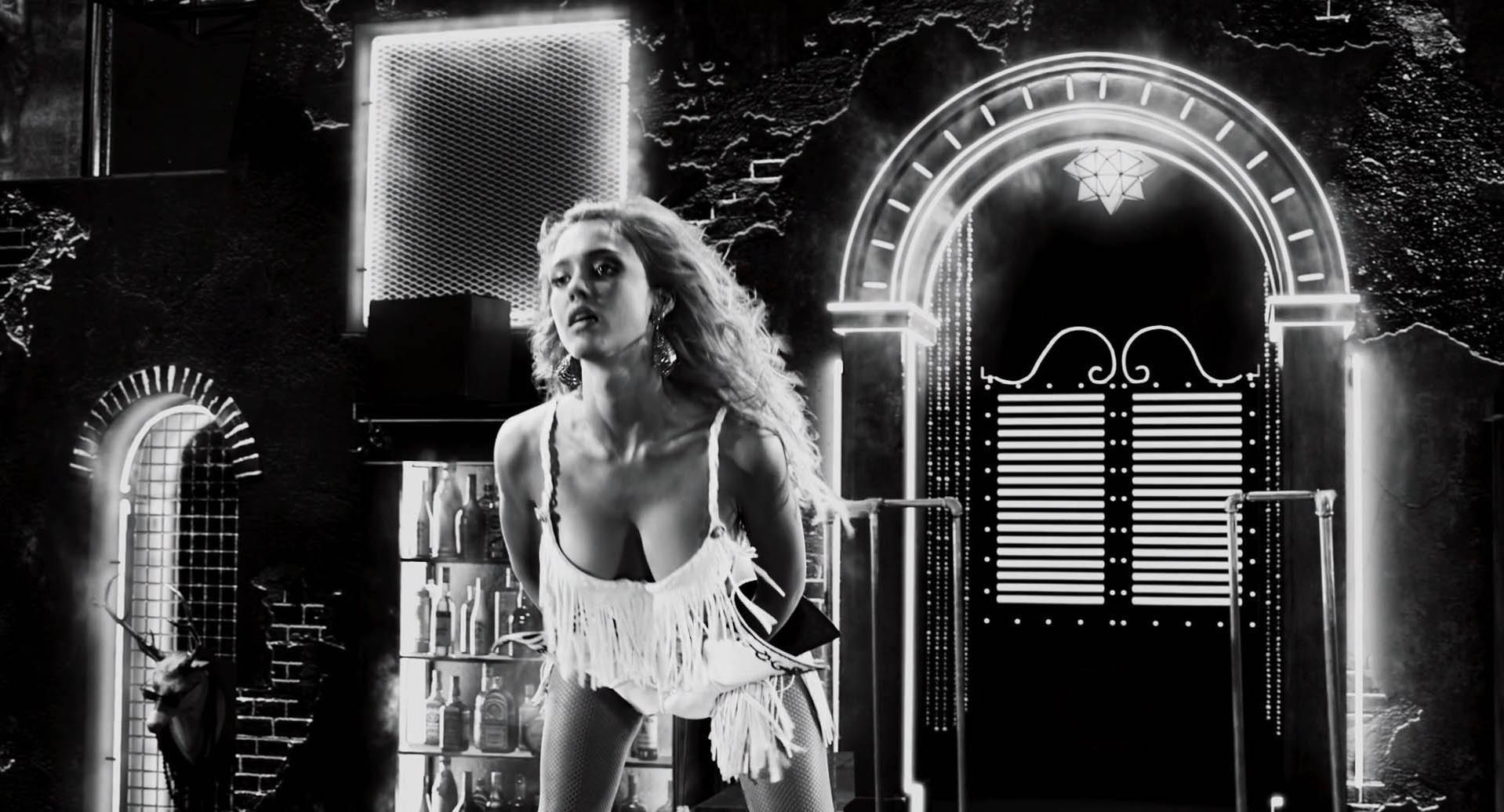 Jessica Alba sexy - Sin City: A Dame to Kill For (2014)