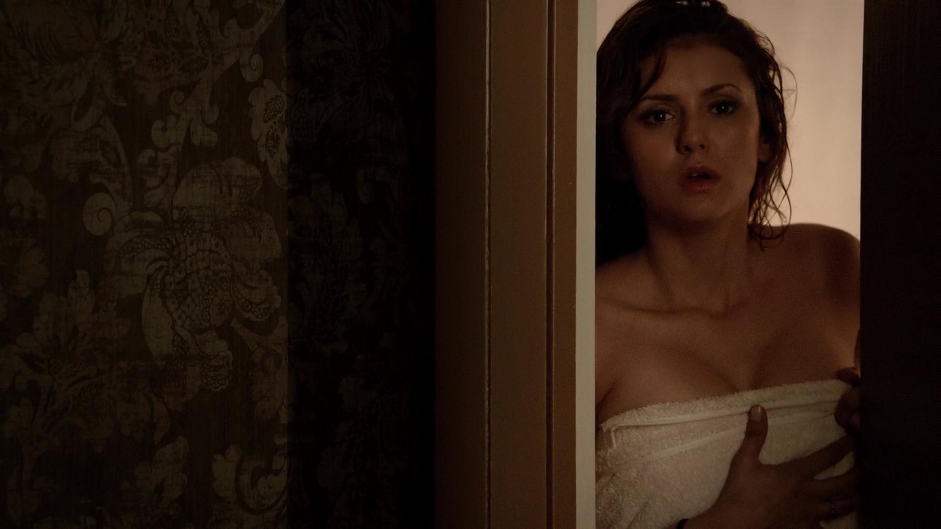 Nina Dobrev sexy - The Vampire Diaries s05e14 (2014)