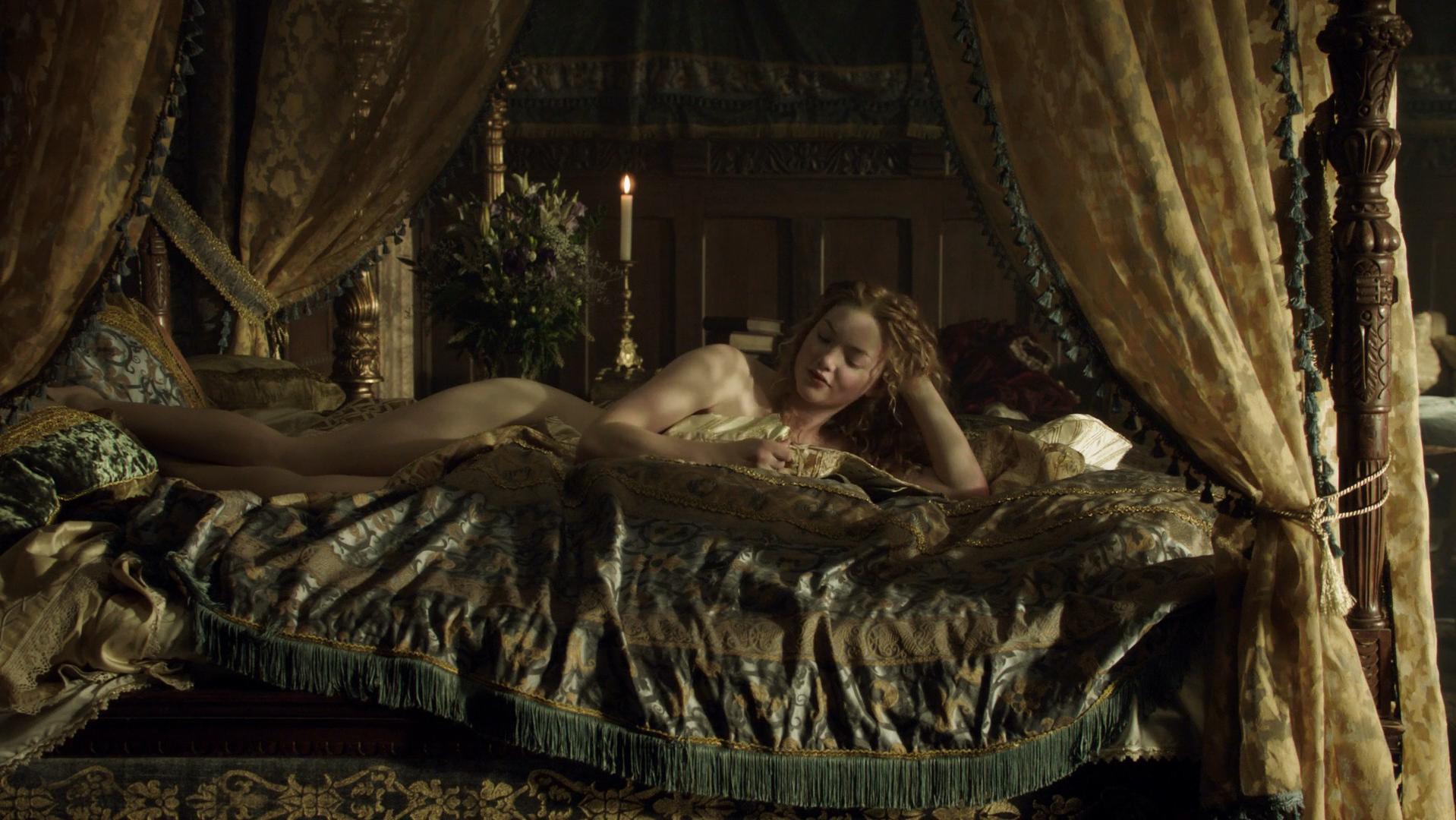 Holliday Grainger nude - The Borgias s03e02 (2013)