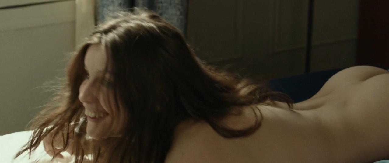 Laetitia Casta nude - Des lendemains qui chantent (2014)