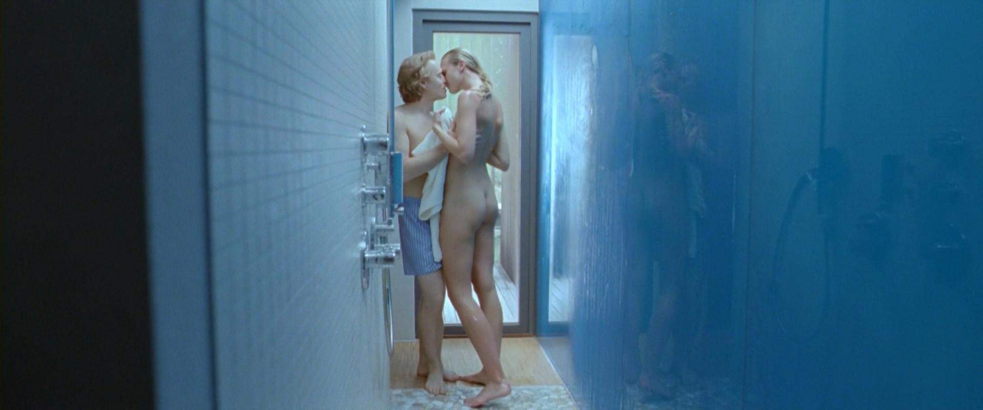 Synnove Macody Lund nude, Valentina Alexeeva nude - Headhunters (2011)