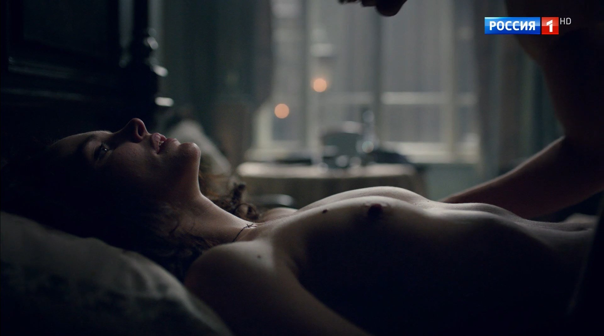 Elizaveta Boyarskaya nude - Anna Karenina s01e02 (2017)