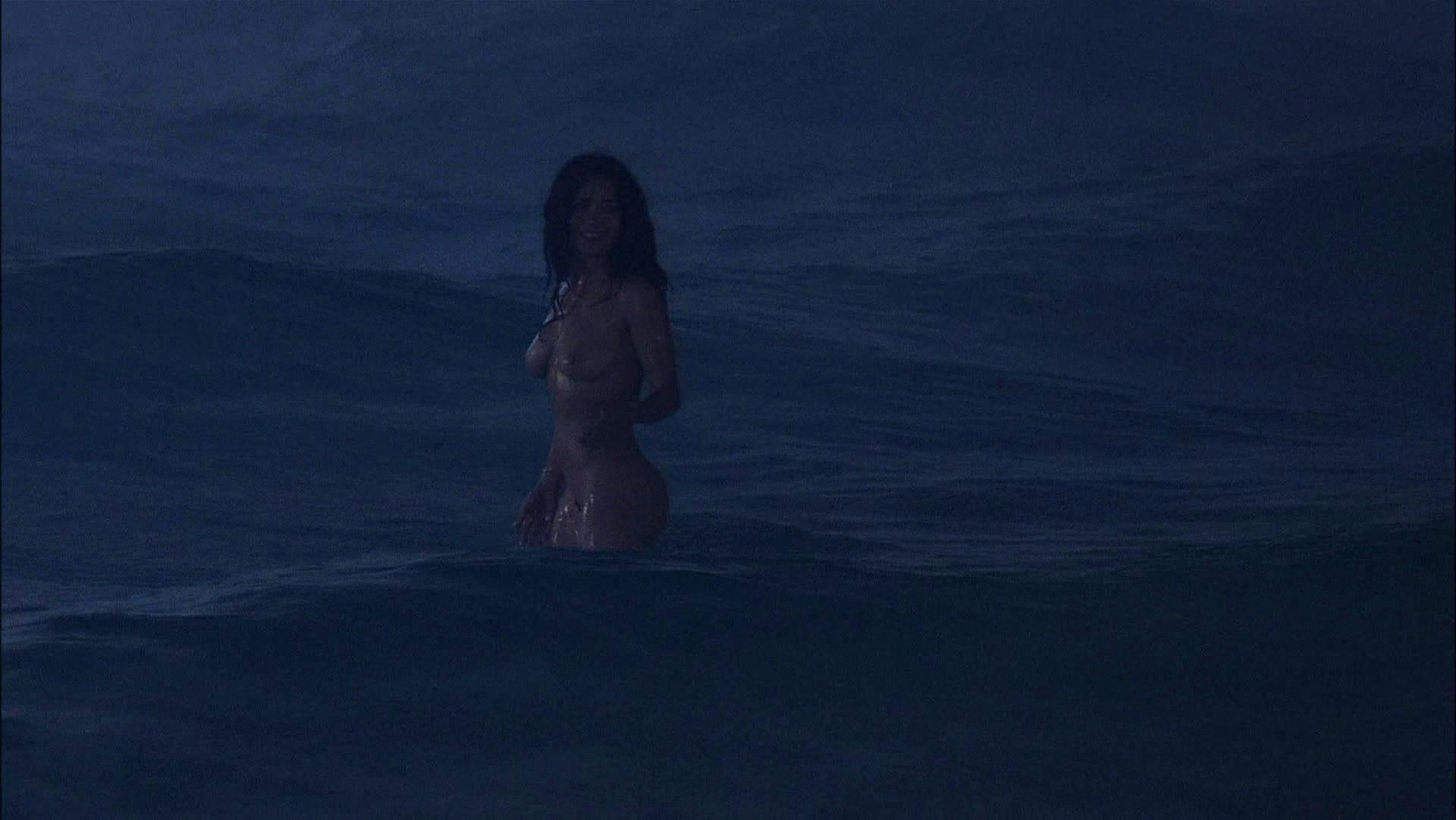 Salma Hayek nude - Ask the Dust (2006)