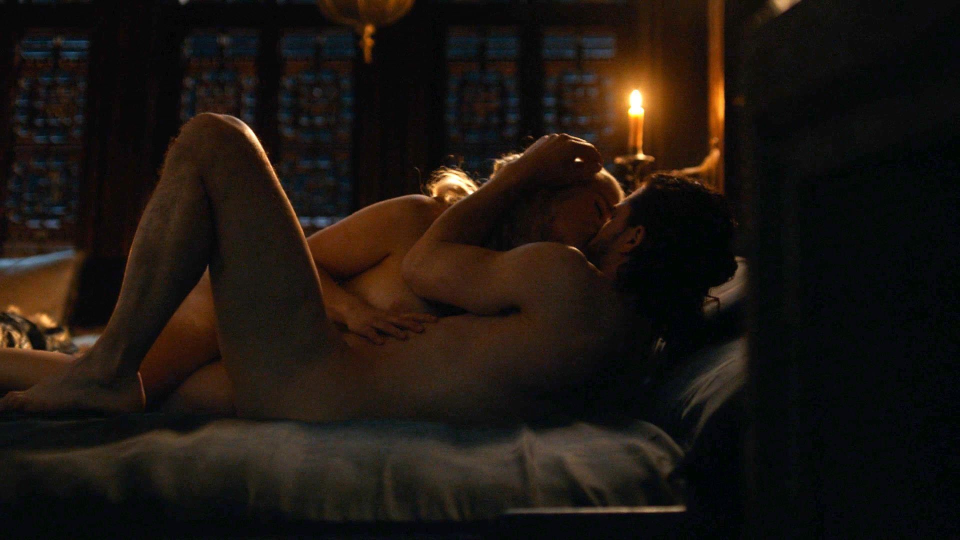 Emilia Clarke nude - Game of Thrones s07e07 (2017)