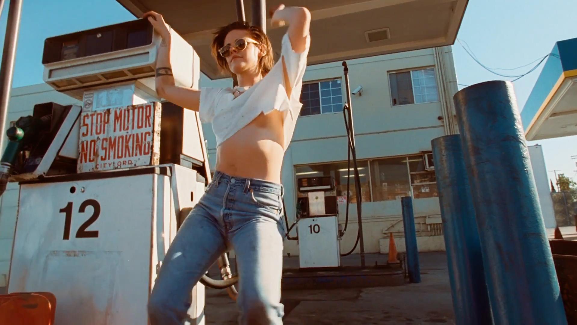 Kristen Stewart sexy - Ride ‘Em On Down (2016)