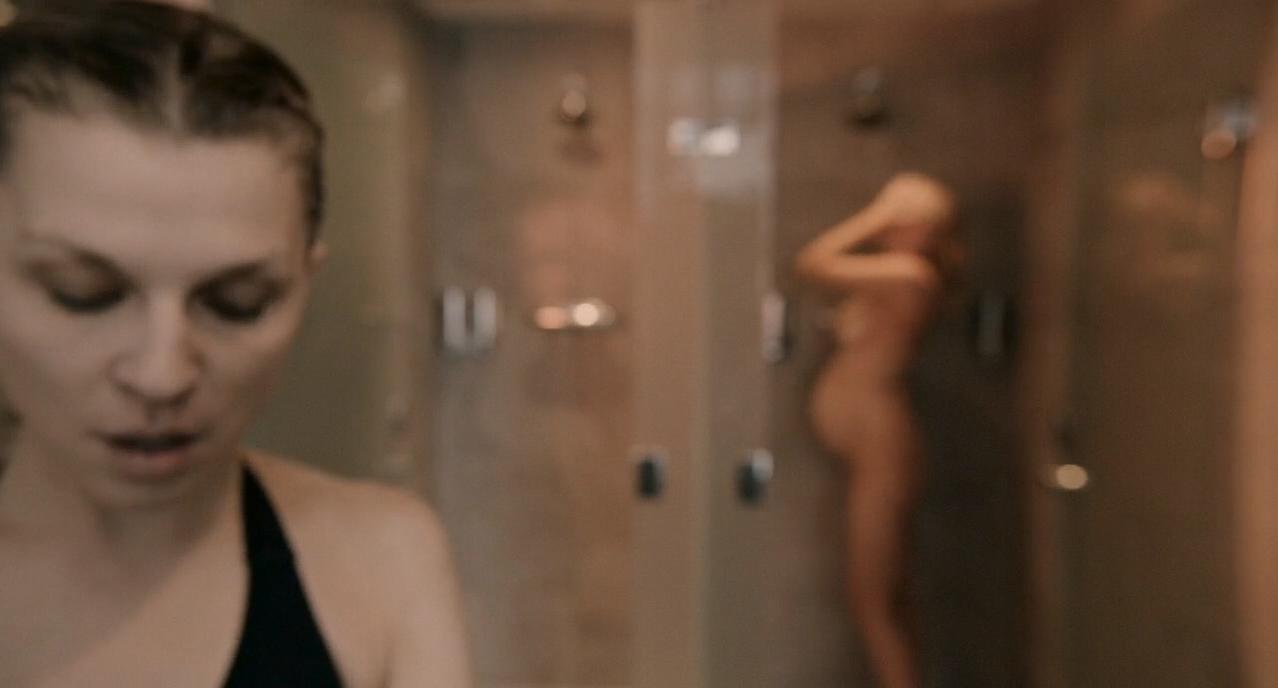 Laura Birn nude, Clemence Poesy sexy - The Ones Below (2015)