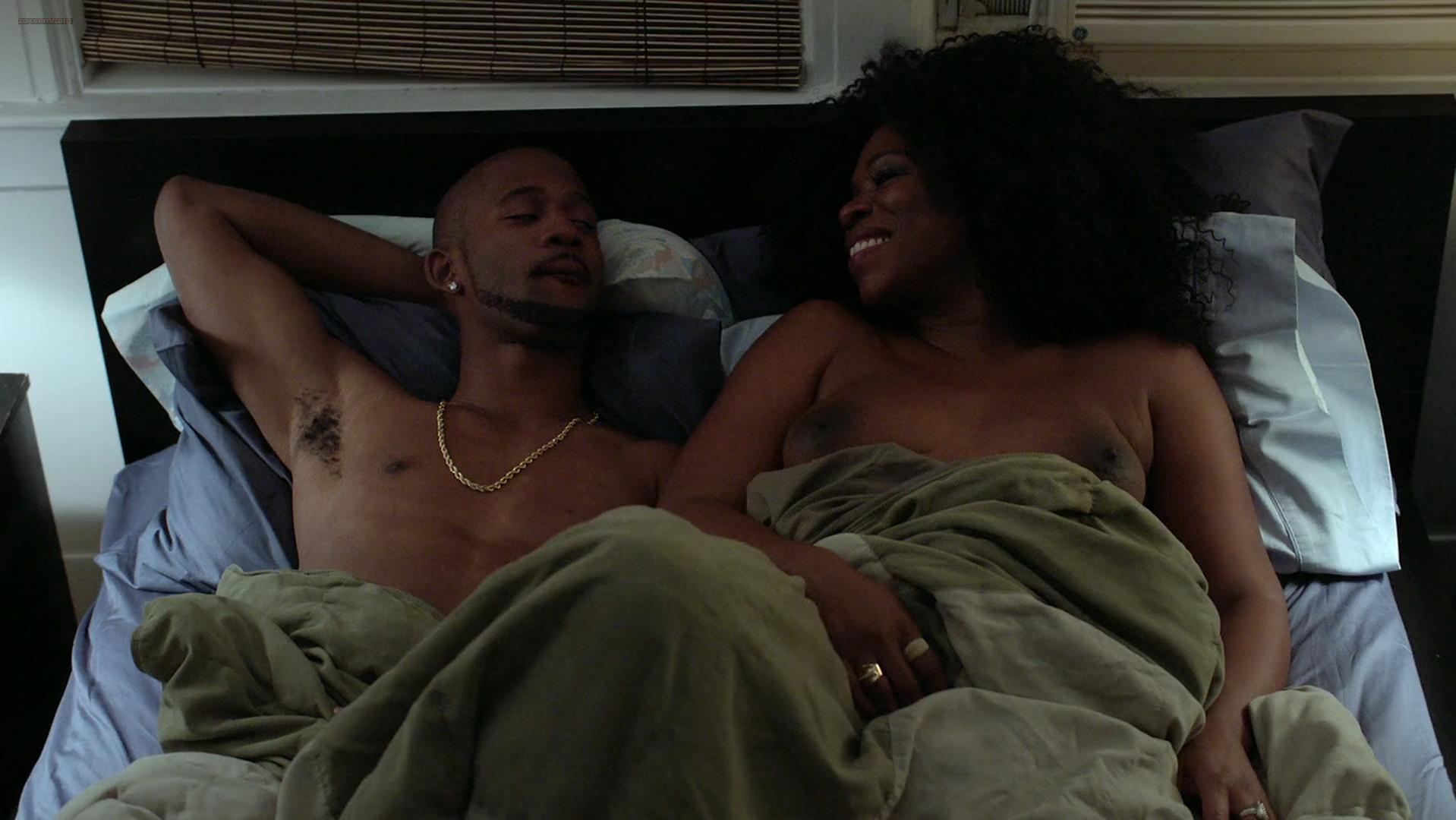 Lorraine Toussaint nude - Orange is the New Black s02e12 (2014)