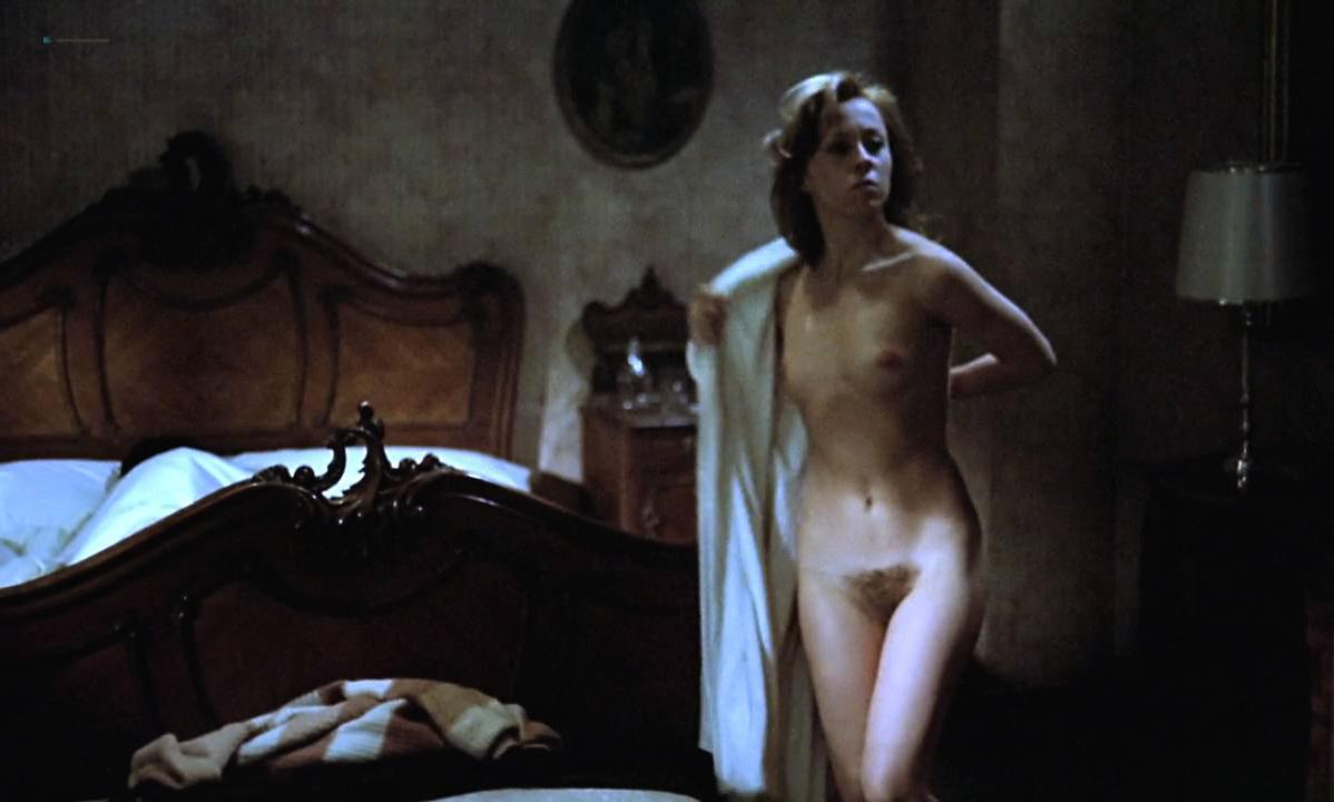 Mariana Karr nude, Sandra Alberti nude - Escalofrío (1978)