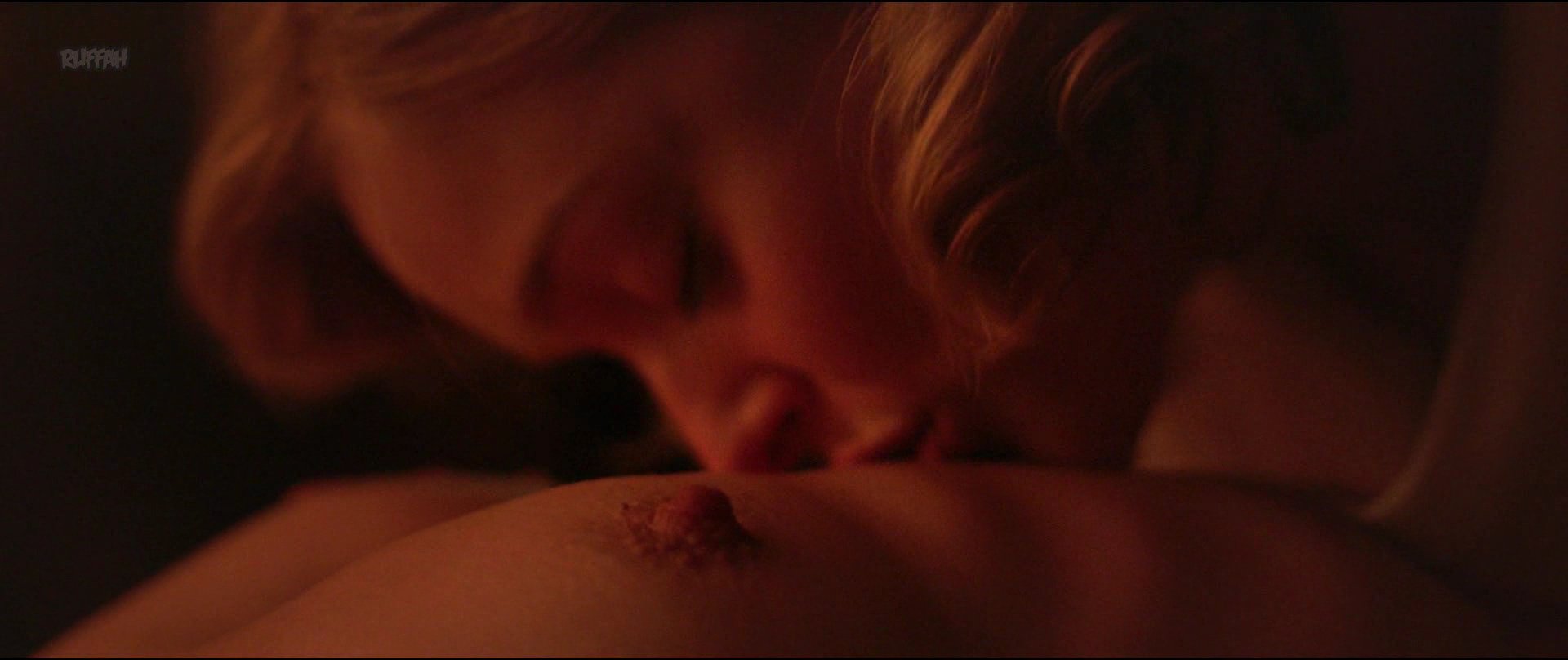 Rebecca Hall nude, Bella Heathcote sexy - Professor Marston And The Wonder Women (2017)