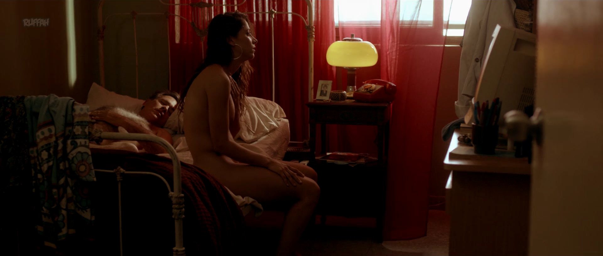 Mariam Hernandez nude - Cuatro Estaciones en La Habana s01e01 (2016)